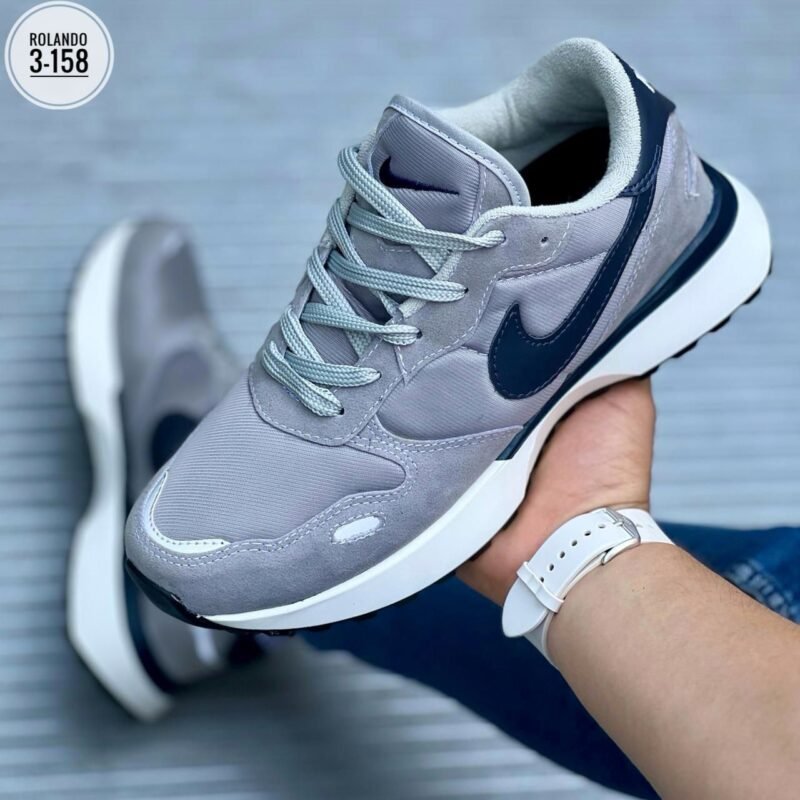 NIKE WAFFLE