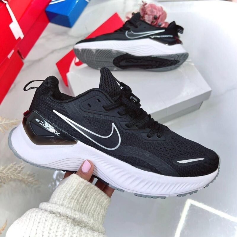 NIKE DAMA ZOOM ACETA