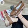 MOCASINES EN 💯%CUERO FOLIAS CON APLIQUES EN CUEROS TRASPASADOS  METALIZADOS - cafe